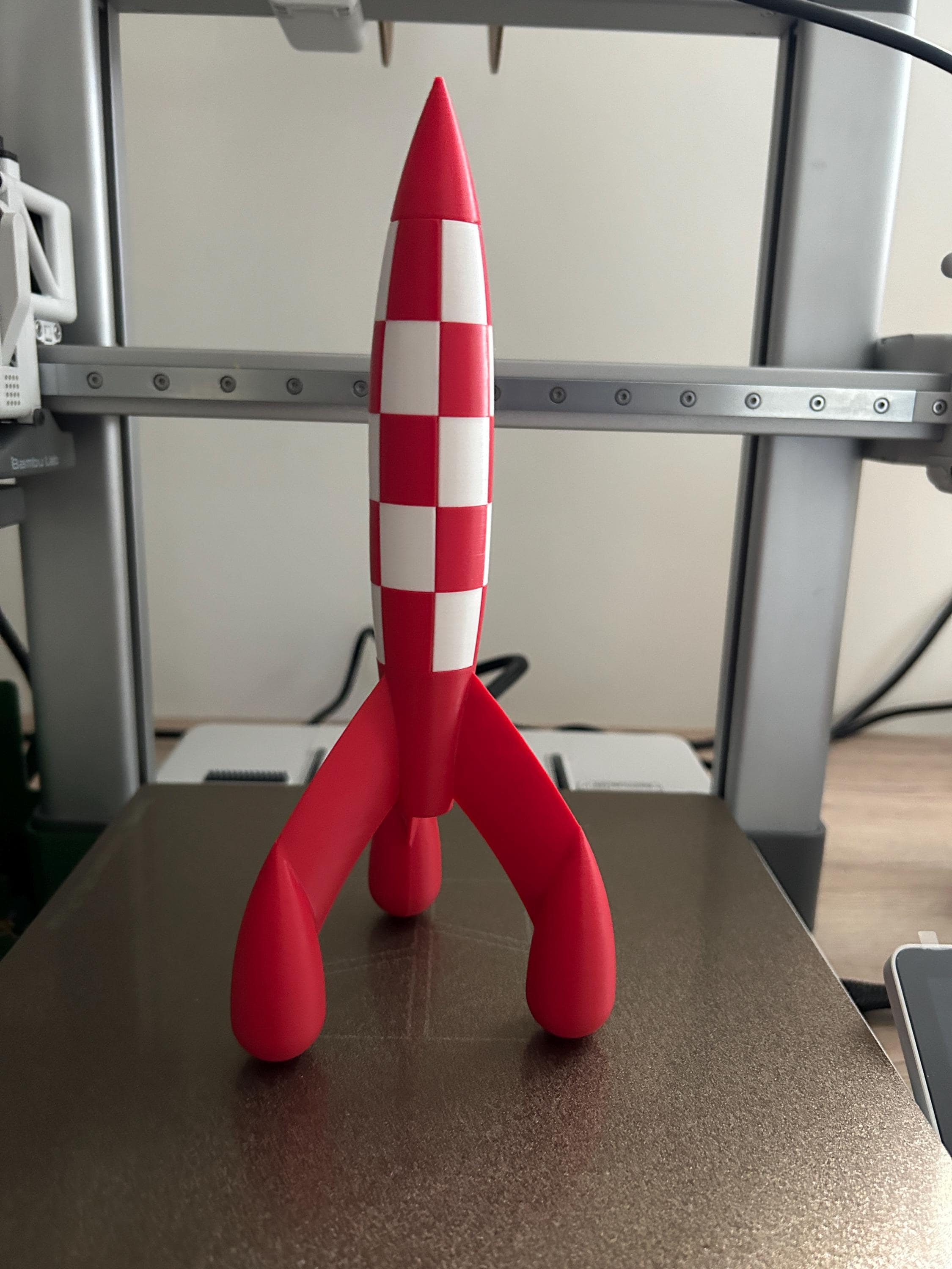 【新品】タンタンの冒険 TINTIN ロケット 22cm 希少 木製 21日までクリスマスセール！タンタンの冒険 タンタンロケット