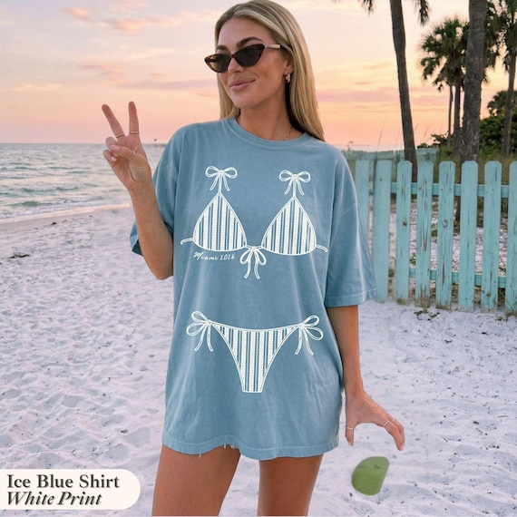 Comfort Colors Last Splash Bachelorette Bikini Shirt, Coastal Bridesmaid Gift, Bikinis and Martinis Tee