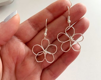 Mini Daisy Flower Statement Earrings - Wire Handworked Silver or Gold Plated Abstract Daisies | Spring Floral Jewelry