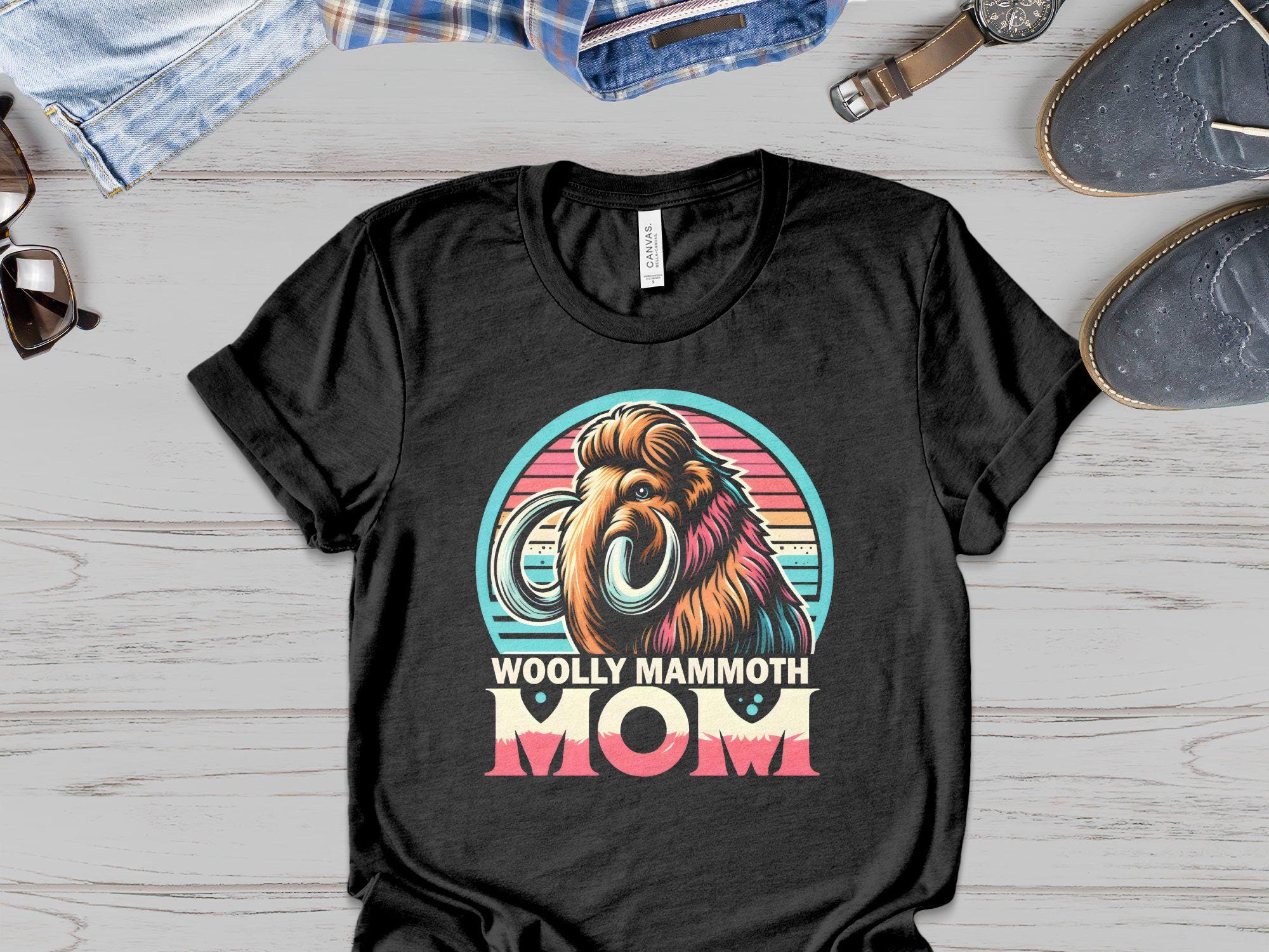 Woolly Mammoth MOM T-shirt, Vintage Style Graphic Tee, Fun Retro Animal  Shirt, Cool Unisex T-shirt, Gift for Mom, Mothers Day Shirt - Etsy