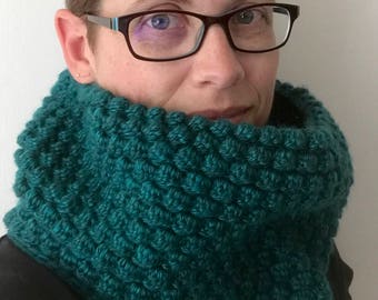 Bobble Cowl / Infinity Scarf -- in Peacock