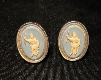 Vintage Swank King Cameo Cufflinks