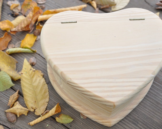 Unfinished Wood Heart Shaped Hinged Box Large Etsy