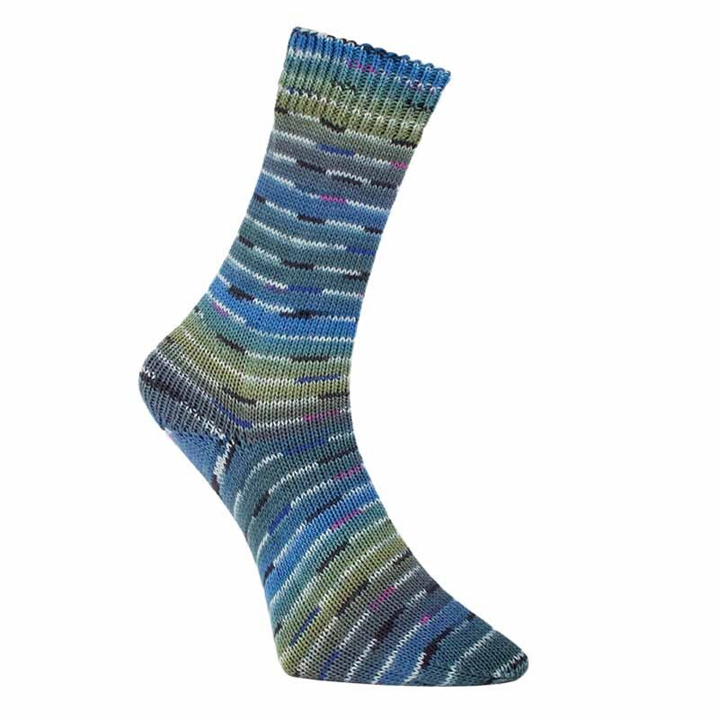 Classic 12 Mind The Gap self striping sock yarn