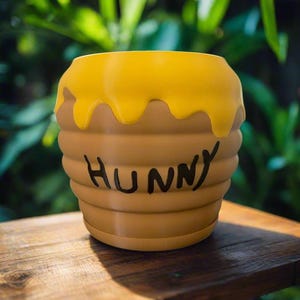 Winnie the Pooh Honey Pot with Drip Tray