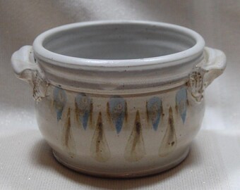 Vintage Studio Art Pottery Bowl W/ Applied Leaf Hand Painted Signed Green