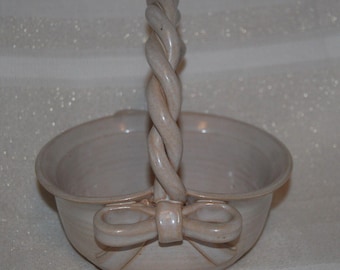 Artisan Signed Hilton Pottery Ceramic Basket Twisted Handle W/ Bows Handmade
