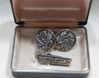 Swank Cufflink and Tie Clip Set Silvertone Ornate Filigree and Marcasite In Box
