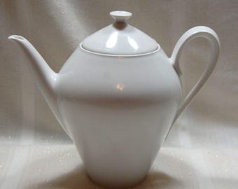 Heinrich Grazie White Porcelain Coffee Pot Bavaria MCM Solid White Glossy