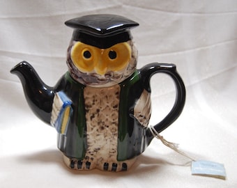 Tony Carter Suffolk Pottery Handmade Collectible Wise Owl Ceramic Teapot