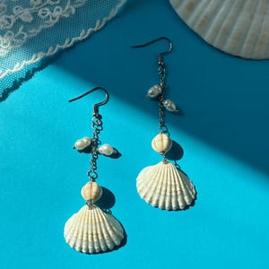 Natural Shell and Pearl Earrings, Real Pearl Dangle Earrings,Statement Drop Earrings with Natural Shell Charm, Long Dangle Pearl Earrings