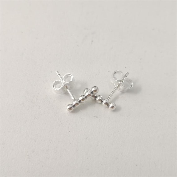 Pandora Row of Beads Stud Earrings S925 ALE