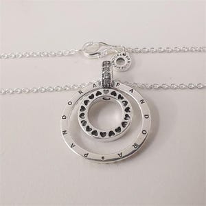 Pandora Signature Pavé Pavé And Beaded Pendant Necklace -45Cm