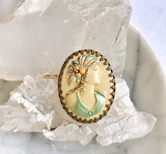 Vintage Gypsy cameo celluloid 30s