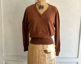 60s vintage cashmere sweater Scottish cashmere sweater women’s