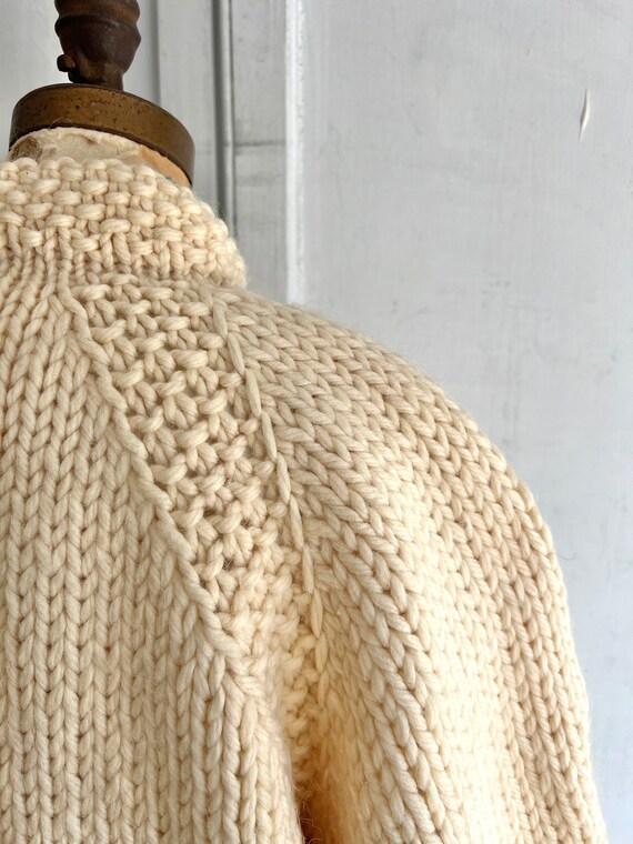 Hand knit chunky wool cardigan vintage - image 4