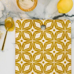 Yellow Cutting Board / Mid Century Modern Kitchen / Charcuterie Board / Retro Kitchen Decor / Cheese Board / Father&#39;s Day Gift / Retro Decor