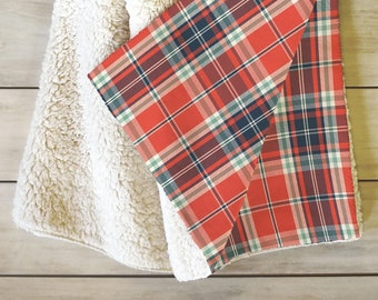 Red Plaid Throw Blanket / Lodge Plaid / Fleece Blanket / Winter Blanket / Sherpa Throw Blanket / Cozy Blanket / Home Decor / Couch Blanket