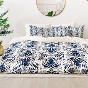 Nautical Comforter / Lightweight Comforter / Queen Comforter / King Comforter / Nautical Bedding / Blue and White Comforter / Wedding Gift