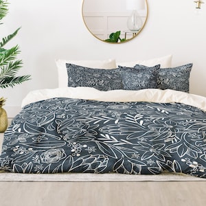 Floral Comforter / Boho Comforter / Lightweight Comforter / Queen Comforter / King Comforter / Floral Bedding / Boho Bedding /Blue Comforter