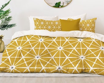 Mid Century Modern Comforter / Yellow Comforter / Geometric Comforter / Home Decor / Retro Home Decor / Mid Century Decor / Retro Bedding