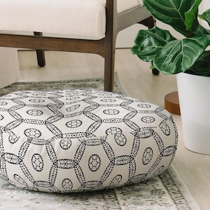 Beige Floor Pillow / Meditation Cushion / Floor Cushion / Pouf / Floor Seating / Round Floor Pillow / Square Floor Pillow / Neutral Decor