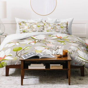 Floral Duvet Cover / Lightweight Duvet Cover / Boho Duvet / Duvet Cover King / Duvet Cover Queen / Bedding Duvet / Beige Duvet / Floral
