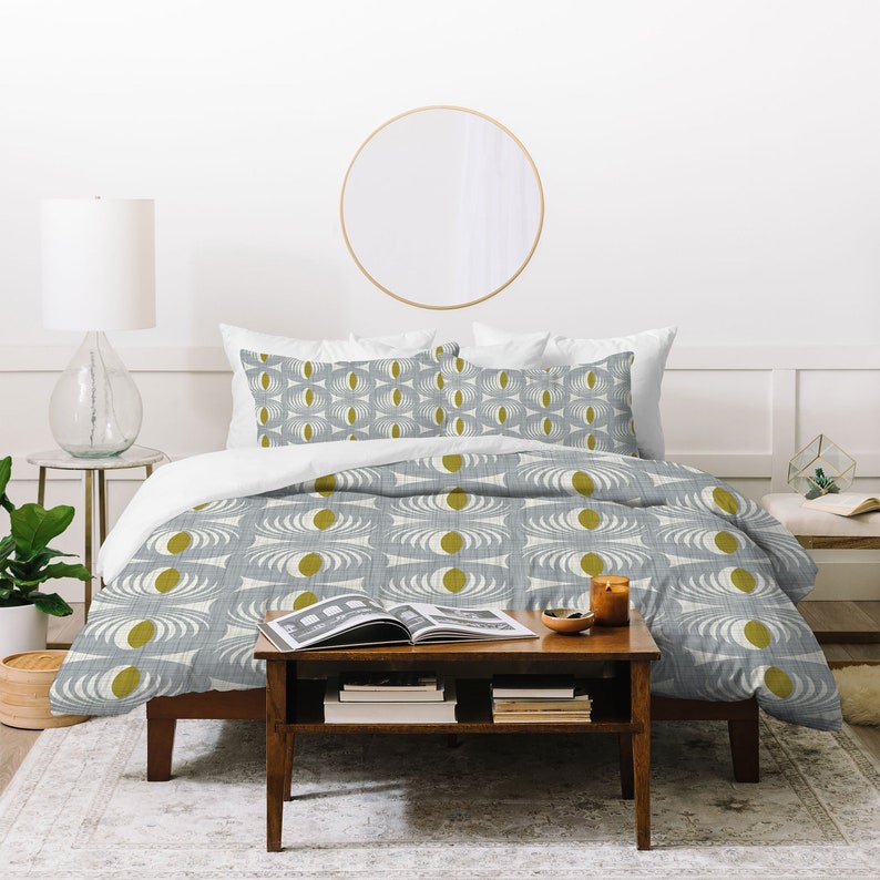 Gray Comforter / Mid Century Modern Comforter / Lightweight Comforter / Bedding / Queen Comforter / King Comforter / Retro Bedding / Gray image 4
