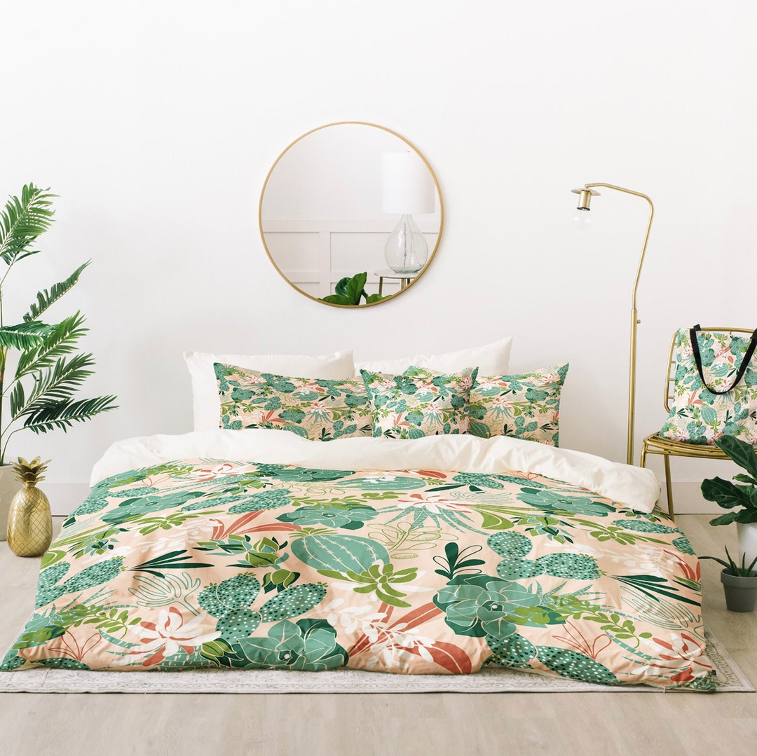 Lightweight Comforter / Boho Comforter / Bed Comforter / Queen