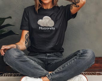 Mozzarella Käse T-Shirt, Essen Betonung T-Shirt, Foodie Shirt, Käse Liebhaber Geschenk, Italienische Küche Top, Kulinarische Kleidung