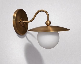 Mid Century Brass Wall Sconce, Vintage Bathroom Vanity Light. No.0146