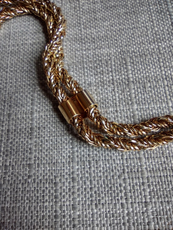 Gold tone tassel necklace - image 6
