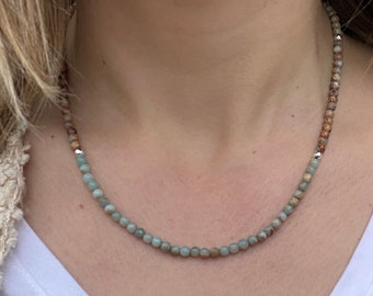 Collier terreux, collier fin, petit collier de perles, collier minimaliste, bijoux opale africaine, collier bohème, bijoux faits main, cadeaux