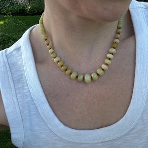 Jade and Red Coral Necklace – Chunky Beaded Statement Jewelry, Handmade Gift for Her, Earthy Boho Necklace, Natural Stone Jewelry, Unique