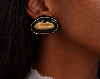 Black Gold Lip Stud Earrings Retro Statement Earrings Bold Fashion Jewelry Vintage Style Gift For Her Chic Elegant Earrings