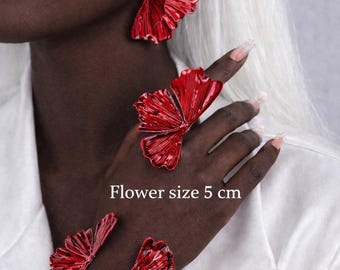 Red Flower Statement Jewelry Set, Bold Floral Earrings Ring Bracelet, Acrylic Petal Design, Artistic Fashion Accessories Gift