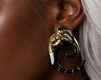Gold Ram Head Statement Earrings, Black Spiral Hoop Earrings, Gothic Animal Jewelry, Bold Vintage Earrings Gift for Women, Elegant Jewelry