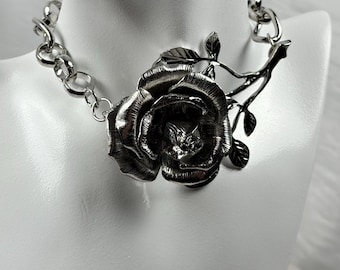 Rose Necklace Statement Jewelry Floral Pendant Chain Necklace Vintage Style Botanical Jewelry Gift For Her Elegant Unique Piece