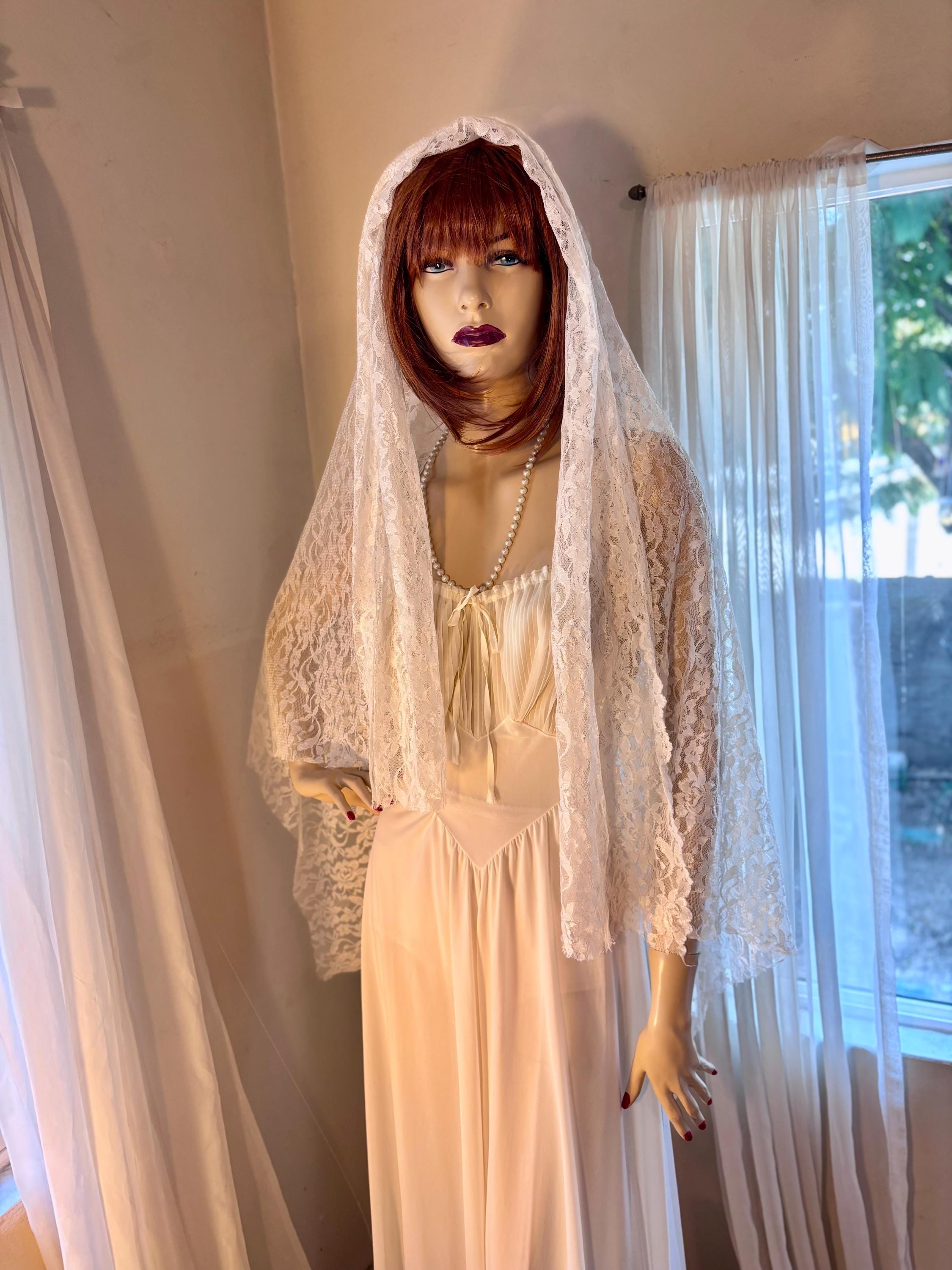 1940s Wedding Veil - Etsy display picture 1