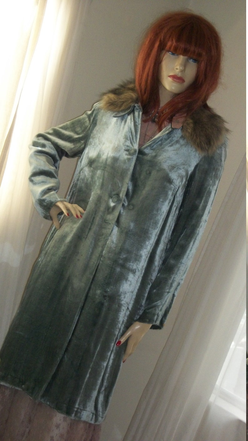 Vintage 1920s Style Flapper Coat Replica Velvet Seafoam Green Size M Removeable Faux Fur Collar