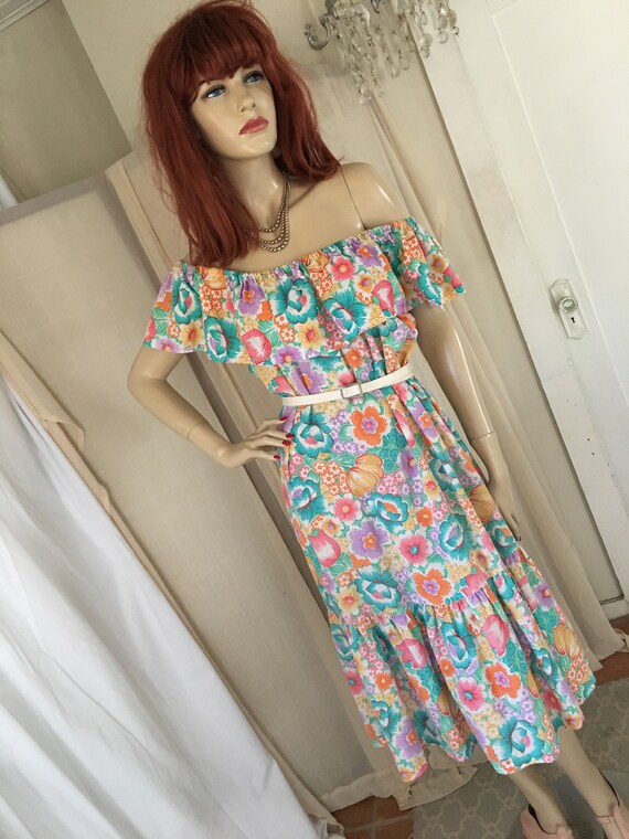 Vintage 1940s Style Floral Cotton Day Dress Rocka… - image 2