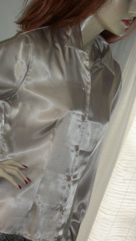 1930s Style Vintage Silky Satiny Taupe Blouse 197… - image 4