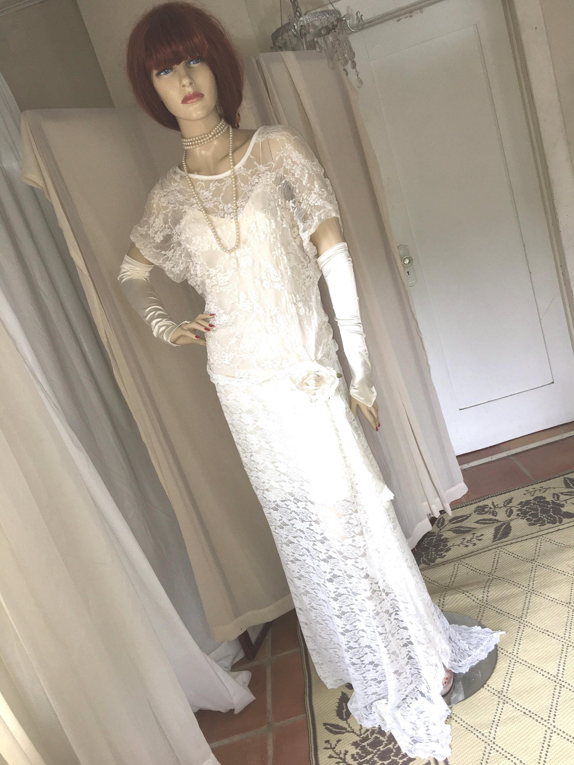 long sleeve satin and lace wedding dress Off-Shoulder V-Neck Pleated Satin Bride Gowns Long-Sleeves Beaded Glitter Lace A-Line Wedding Dress Ivory / US12 main image 0