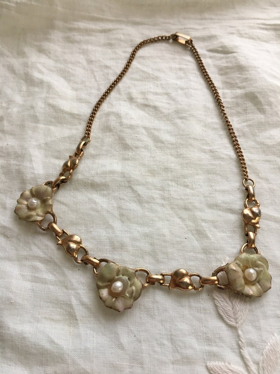 Vintage Enamel Flower Choker: 1940s Pearl Center … - image 7