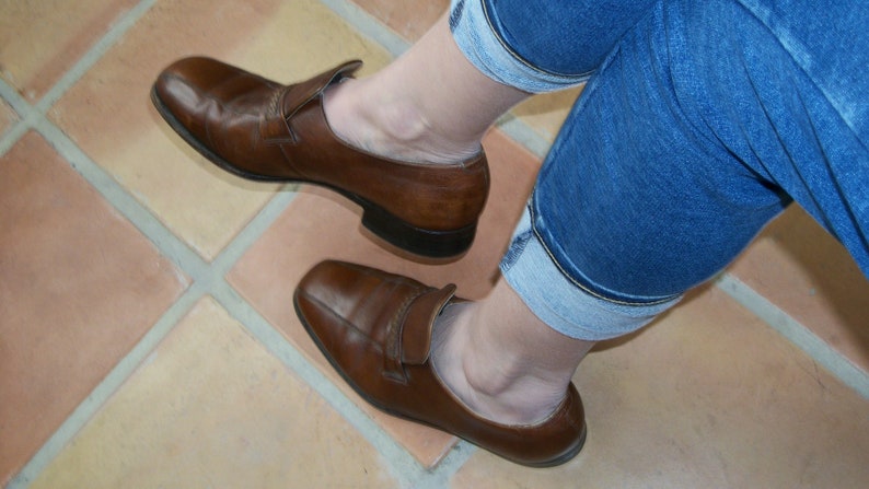 Vintage 60s 70s Mens Caramel Brown Leather Classic Loafers Size 8 12D Womens Size 9 12M