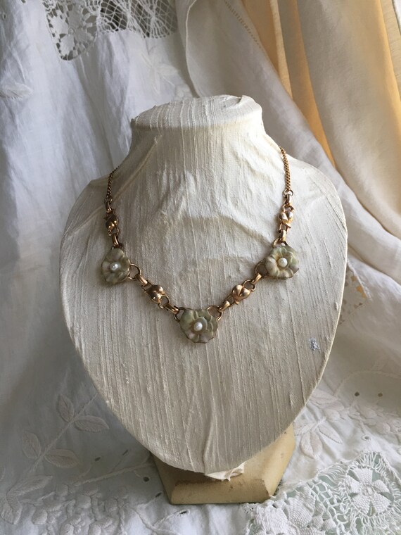 Vintage Enamel Flower Choker: 1940s Pearl Center … - image 3