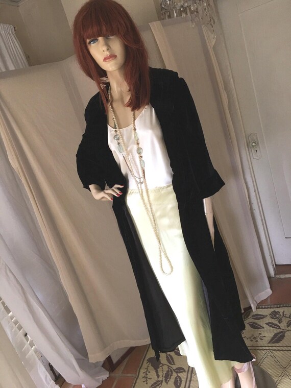 Original Early 1920's Sensational Opera Coat - In A Sumptuous Black Silk Velvet with Divine Collar