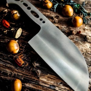 High-Quality 80CRV Almazan Knife, Carbon Steel, 57-58 HRC, Handmade Kitchen Cleaver for Professional Chefs, Bushcraft & Outdoor Use