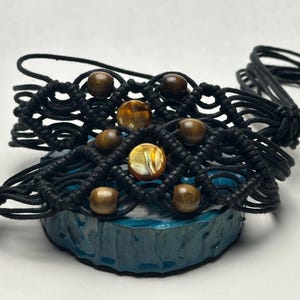 Boho Hippie Macrame Belt with Wooden & Bead Accents – Beach Style