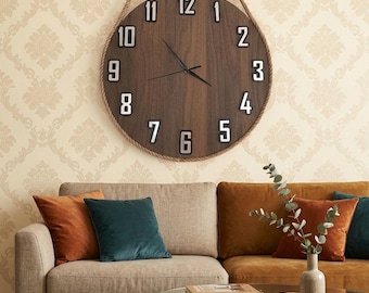 Rustik träväggklocka med repdetalj, stor tyst klocka i lantlig stil, modern minimalistisk heminredning, unik hängande väggklocka